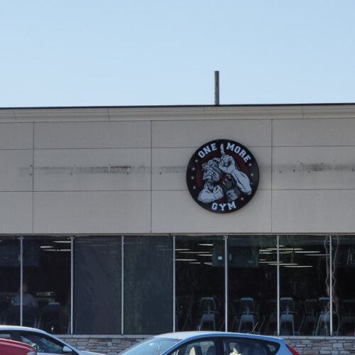 ONE-MORE-GYM-SIGN-CABINET